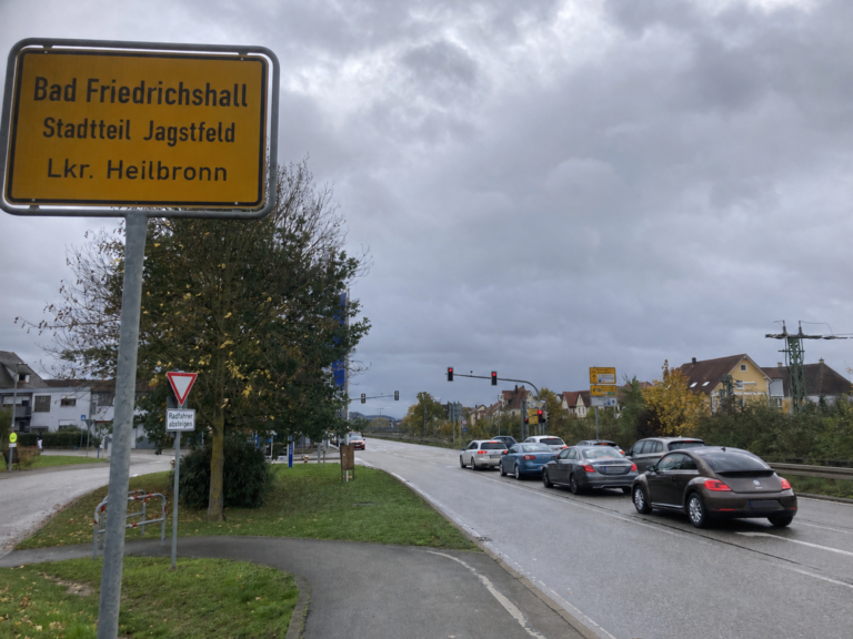 34.000 Fahrzeuge rollen täglich durch Jagstfeld – fast so viele wie am Brenner